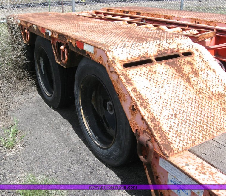 image for item 6491 2000 Kalyn-Siebert 50 ton drop deck trailer