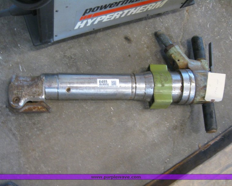 image for item 6495 1994 Sinclair 60lb pavement breaker