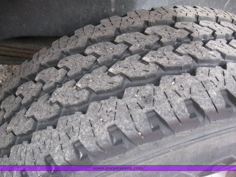 image for item 6541 2001 Dodge Ram 2500 pickup