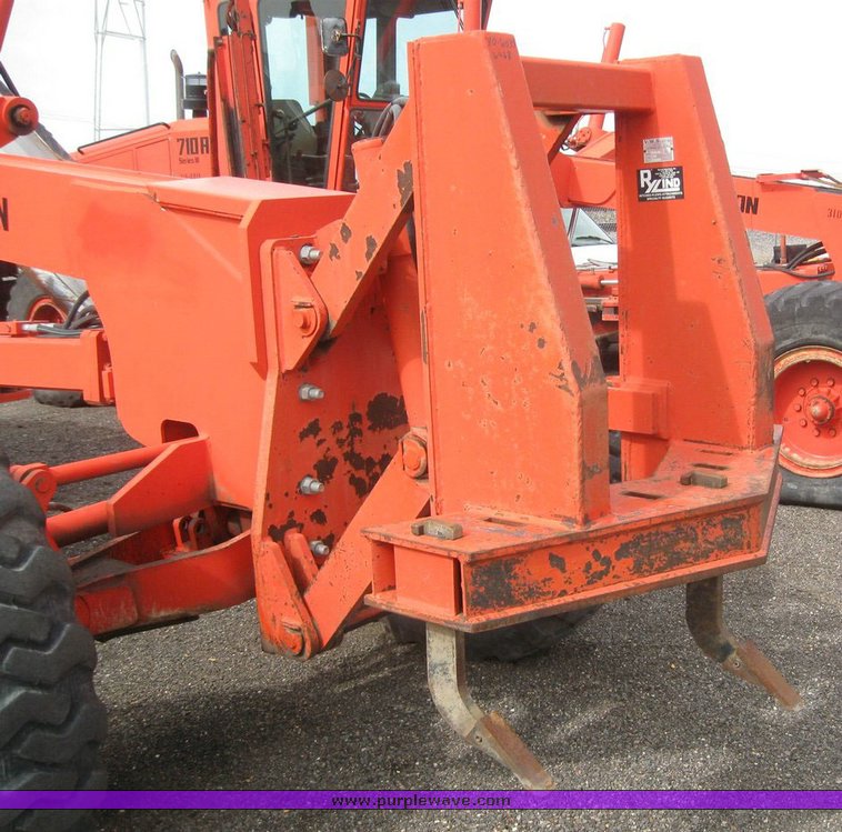 image for item 6543 1995 Champion 710A motor grader