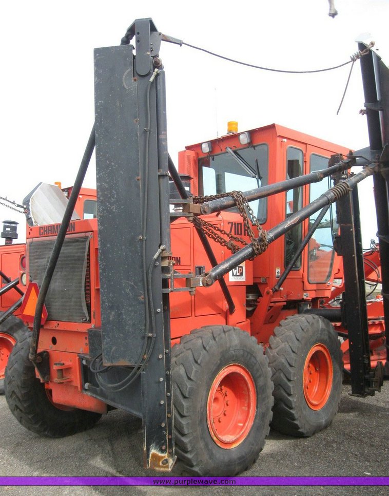 image for item 6543 1995 Champion 710A motor grader