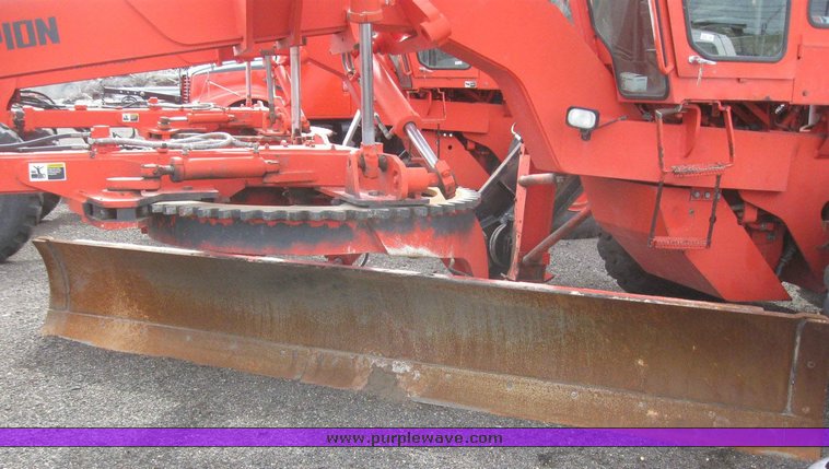 image for item 6544 1995 Champion 710A motor grader