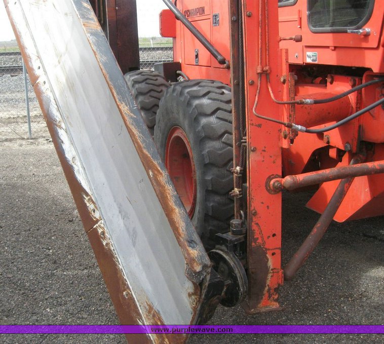 image for item 6544 1995 Champion 710A motor grader