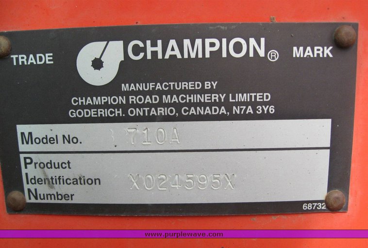 image for item 6544 1995 Champion 710A motor grader