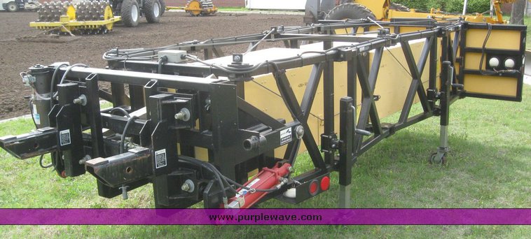 image for item 6545 1999 American 100K truck mounted attenuator