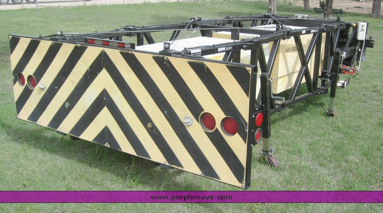 image for item 6547 1999 American 100K truck mounted attenuator