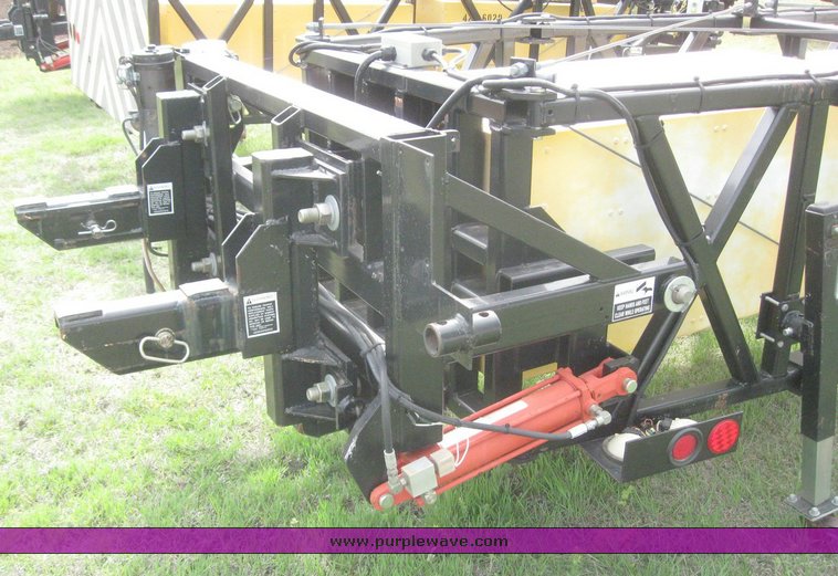 image for item 6547 1999 American 100K truck mounted attenuator