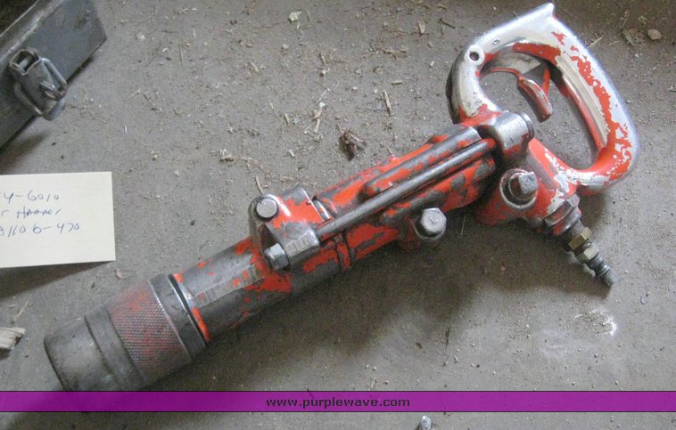 image for item 6562 1990 Chicago pneumatic hammer sinker drill