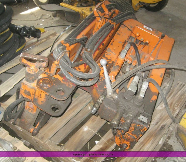 image for item 6563 1996 Kanamack portable hydraulic auger