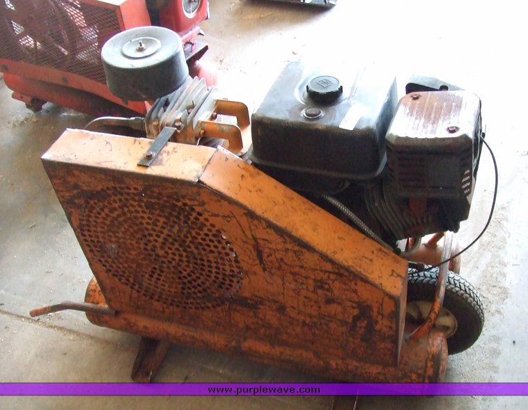 image for item 7080 1994 American portable air compressor