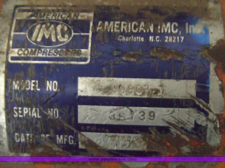 image for item 7085 1994 American portable air compressor