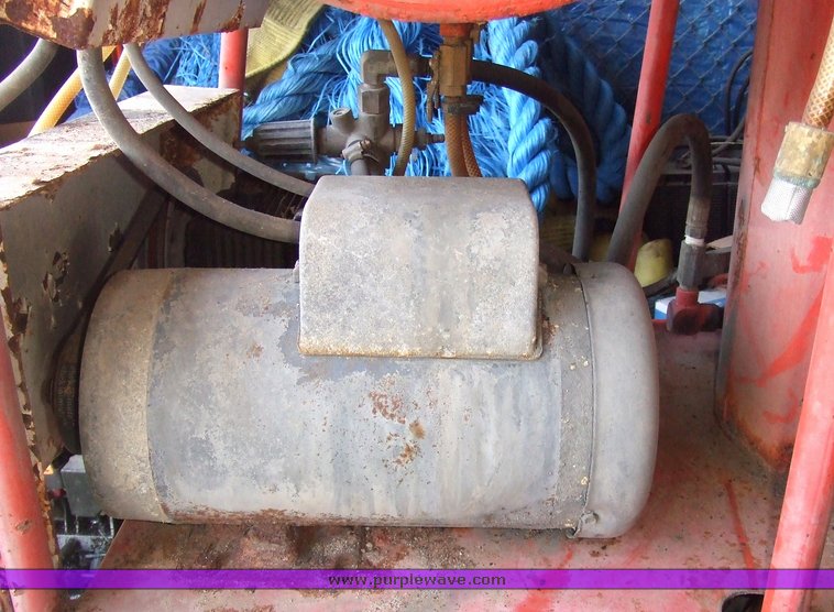 image for item 7089 2003 Alkota portable pressure washer