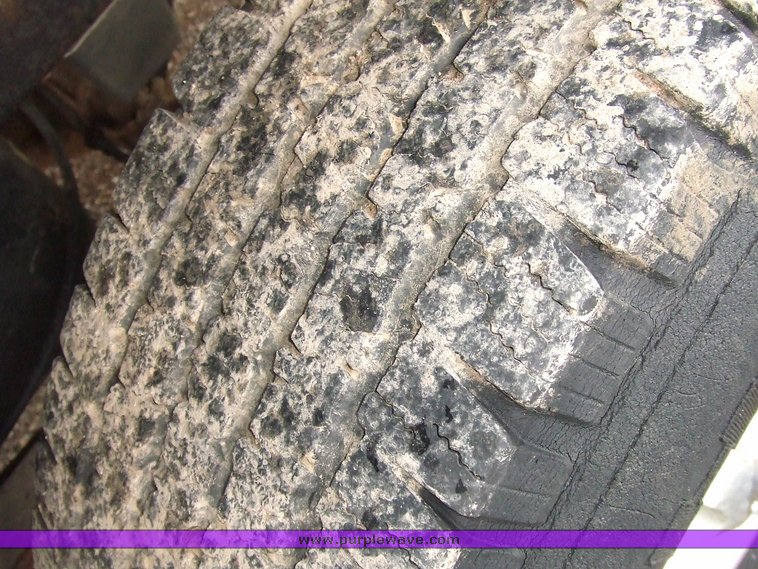 image for item 7091 1999 Dodge Ram 1500 pickup