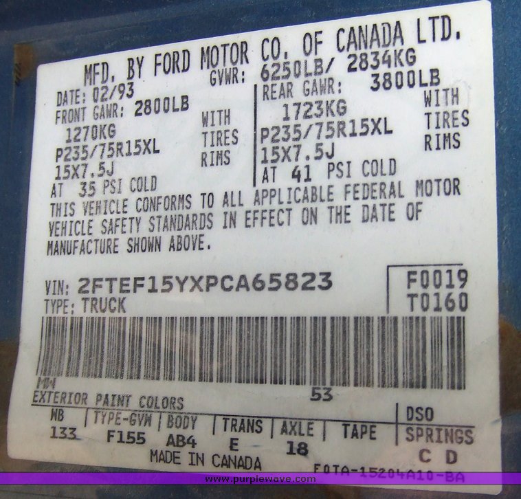 image for item 7093 1993 Ford F150 pickup