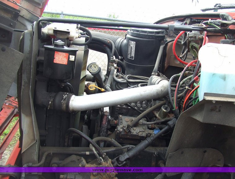 image for item 7095 1994 Ford F700F bucket truck