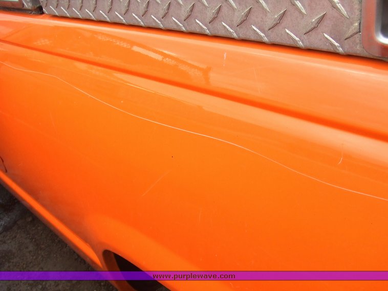 image for item 7097 1999 Chevrolet C2500 pickup