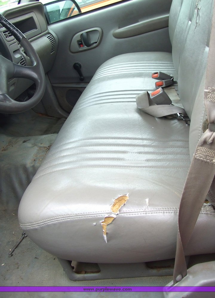 image for item 7097 1999 Chevrolet C2500 pickup