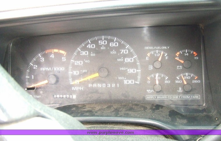 image for item 7097 1999 Chevrolet C2500 pickup