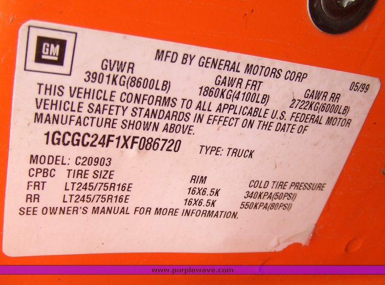 image for item 7097 1999 Chevrolet C2500 pickup