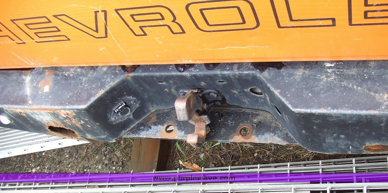 image for item 7098 1999 Chevrolet C2500 pickup