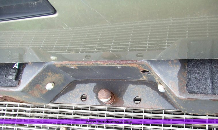 image for item 7099 2000 GMC Sierra C2500 club cab pickup