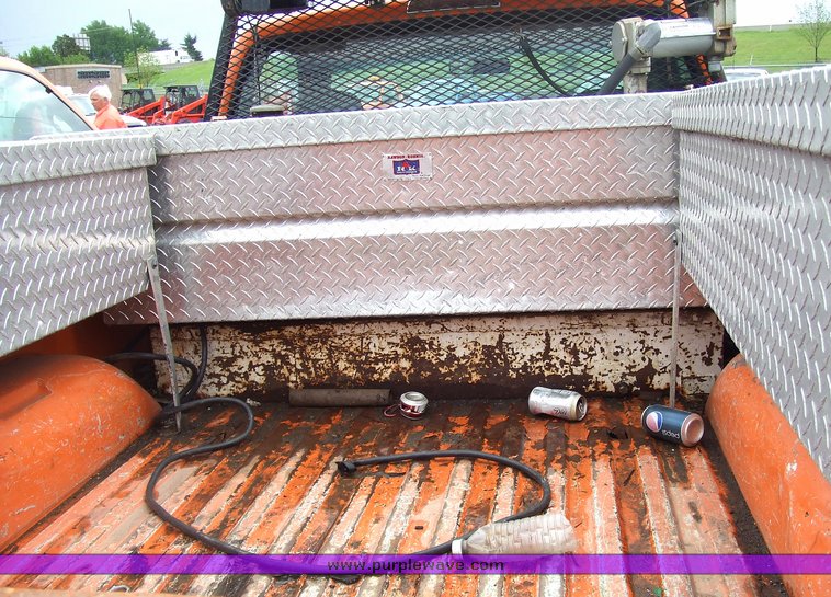 image for item 7100 2001 Dodge Ram 2500 pickup