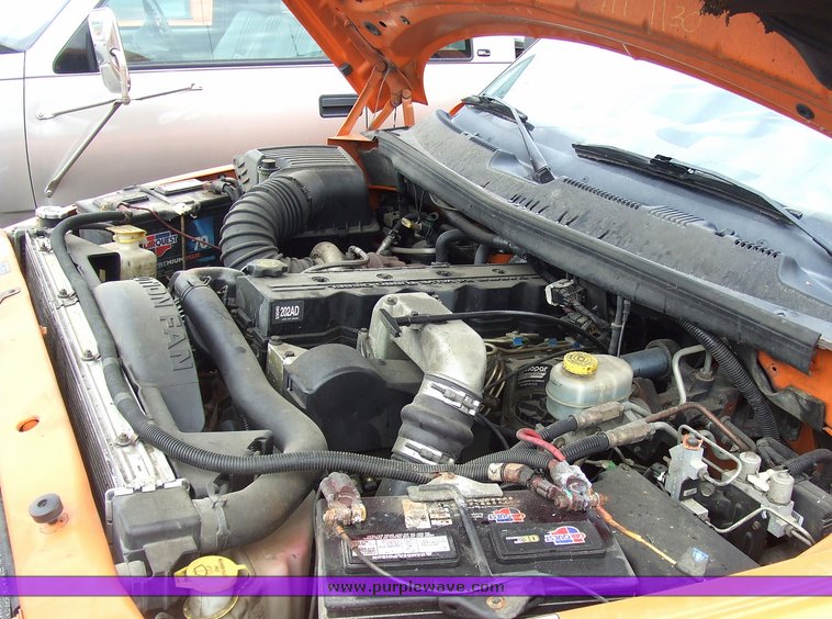 image for item 7100 2001 Dodge Ram 2500 pickup