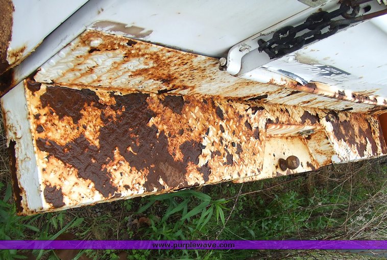 image for item 7101 1992 Chevrolet C2500 utility bed pickup