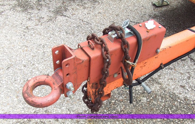 image for item 7106 1996 Addco trailer-mounted variable message board