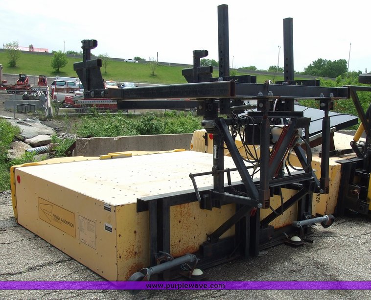 image for item 7108 1996 Enabs truck mounted energy absorption crash attenuator