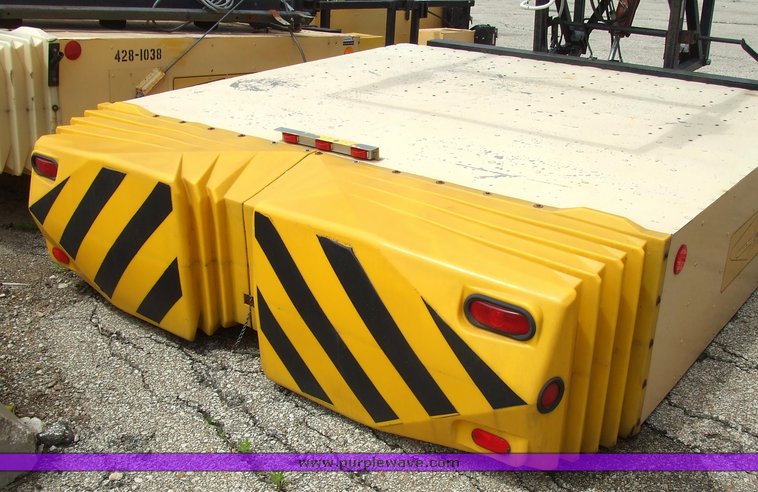 image for item 7108 1996 Enabs truck mounted energy absorption crash attenuator
