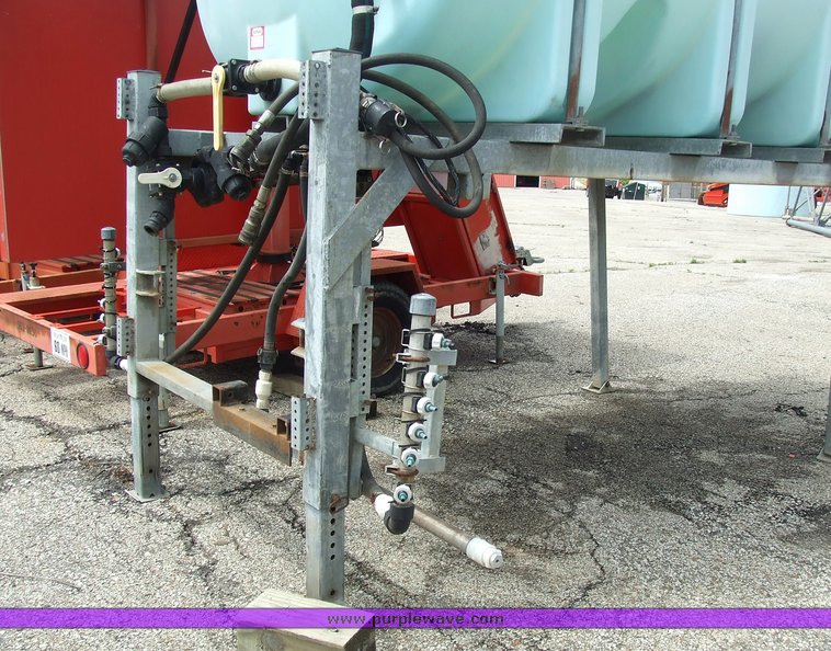 image for item 7111 1998 Force America anti-ice tank