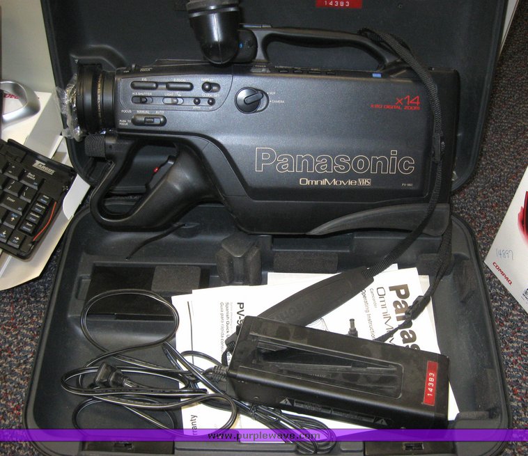 image for item 7115 Handheld computers and a VHS camera