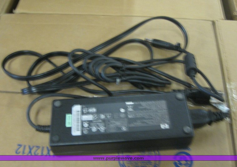 image for item 7147 2006 Compaq NX9420 laptop computer