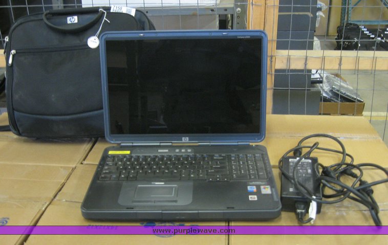 image for item 7151 2005 Compaq NX9600 laptop computer