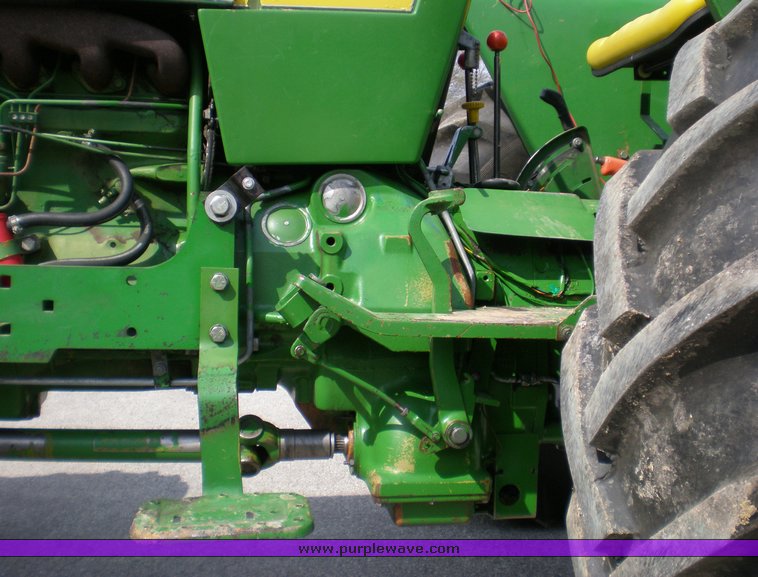 image for item 1201 1986 John Deere 2350 MFWD tractor