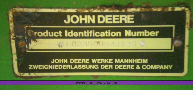 image for item 1201 1986 John Deere 2350 MFWD tractor