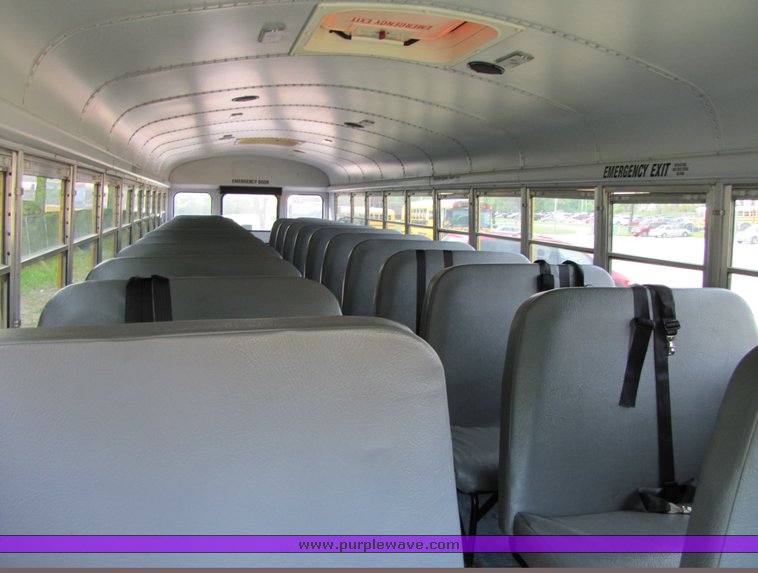 image for item 3115 2003 Thomas 65 passenger school bus