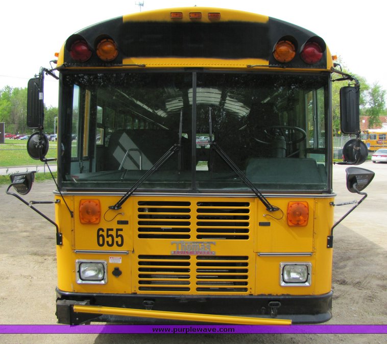 image for item 3116 2001 Thomas 83 passenger school bus