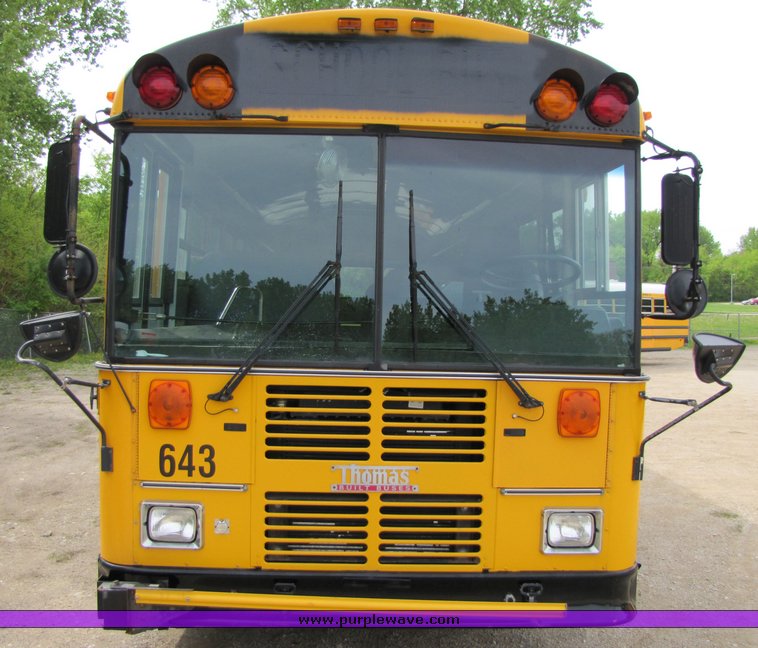 image for item 3117 2001 Thomas 65 passenger school bus