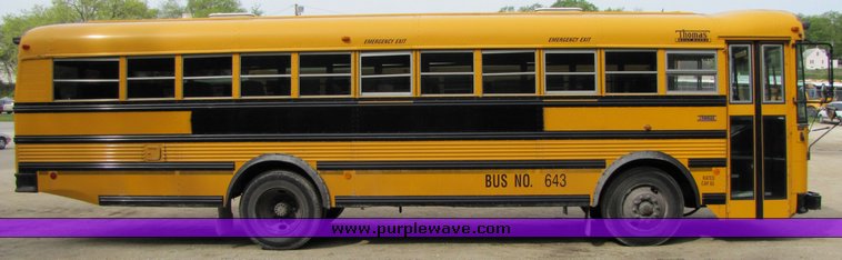 image for item 3117 2001 Thomas 65 passenger school bus