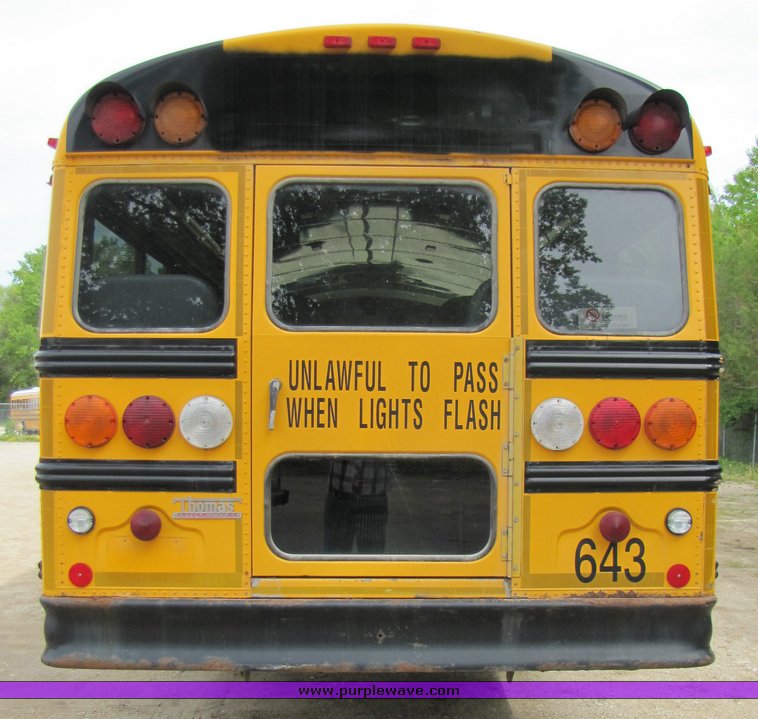 image for item 3117 2001 Thomas 65 passenger school bus