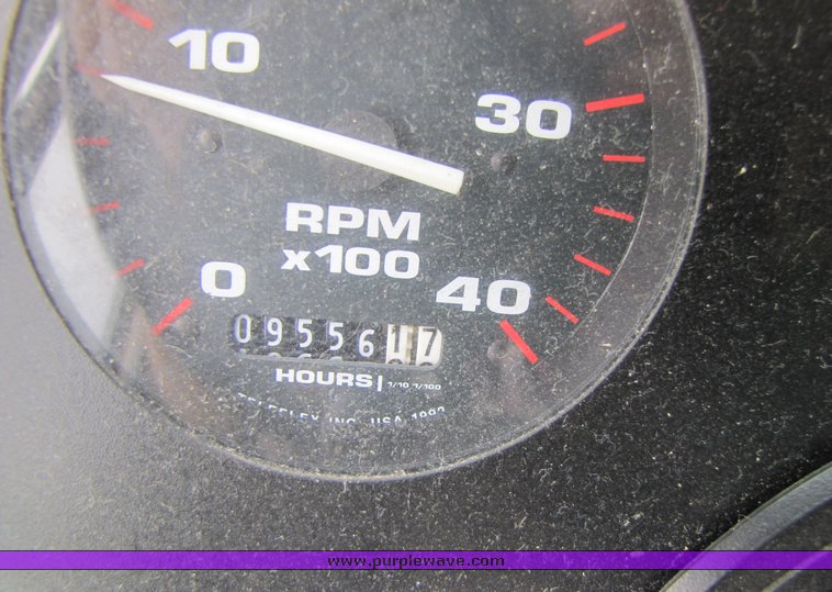 image for item 3117 2001 Thomas 65 passenger school bus