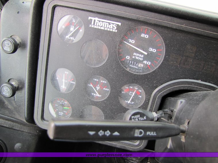 image for item 3117 2001 Thomas 65 passenger school bus