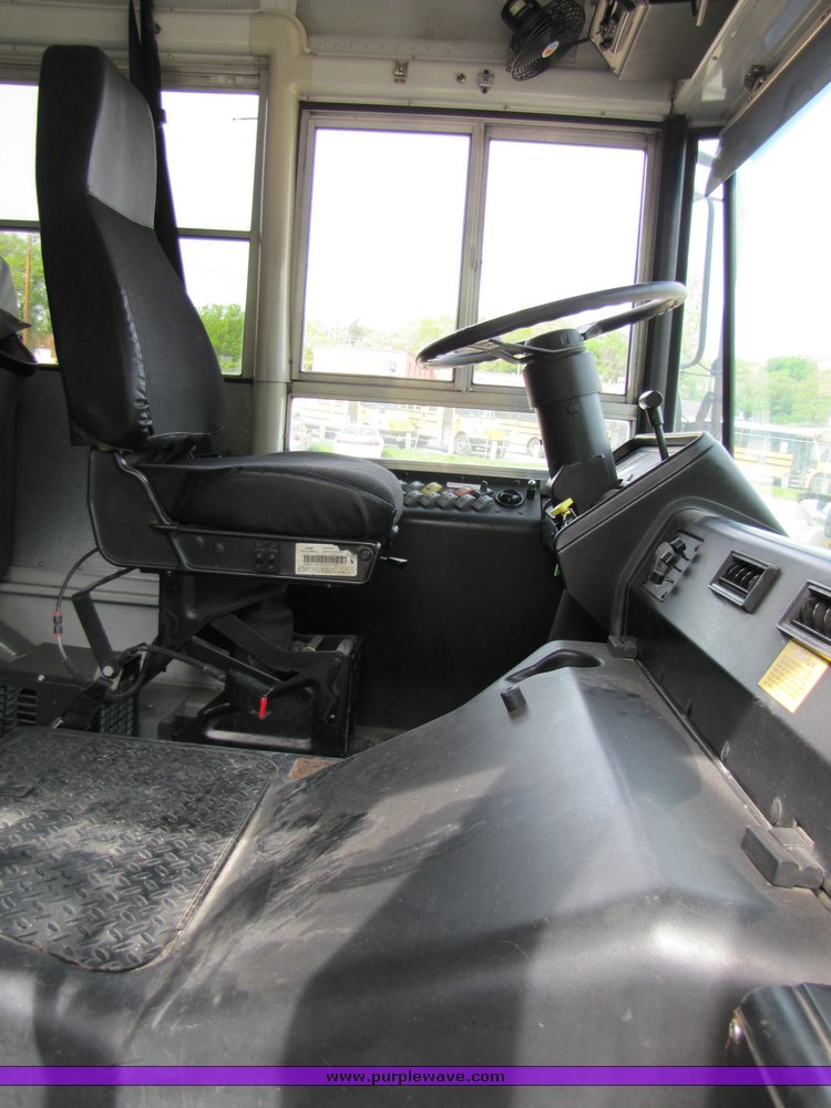image for item 3118 2001 Thomas School Bus with wheel chair lift