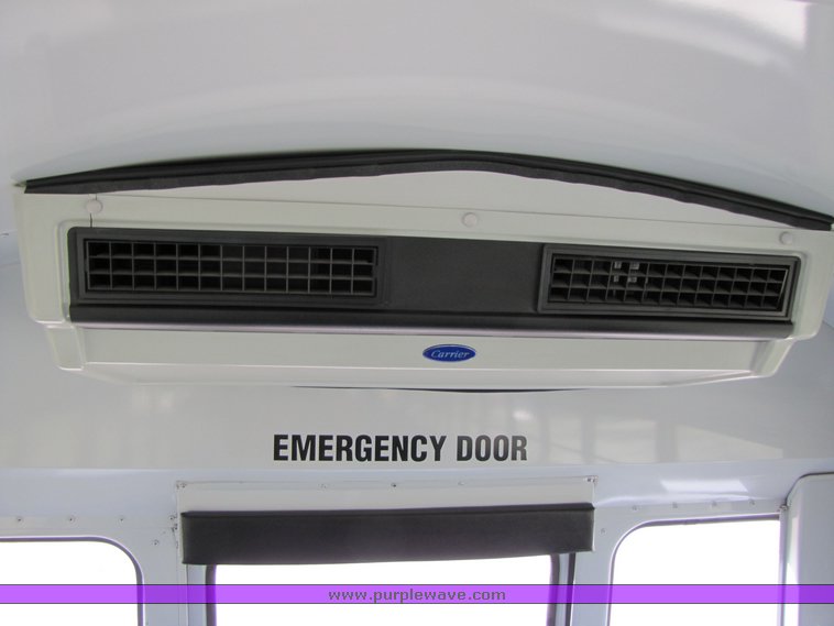 image for item 3118 2001 Thomas School Bus with wheel chair lift