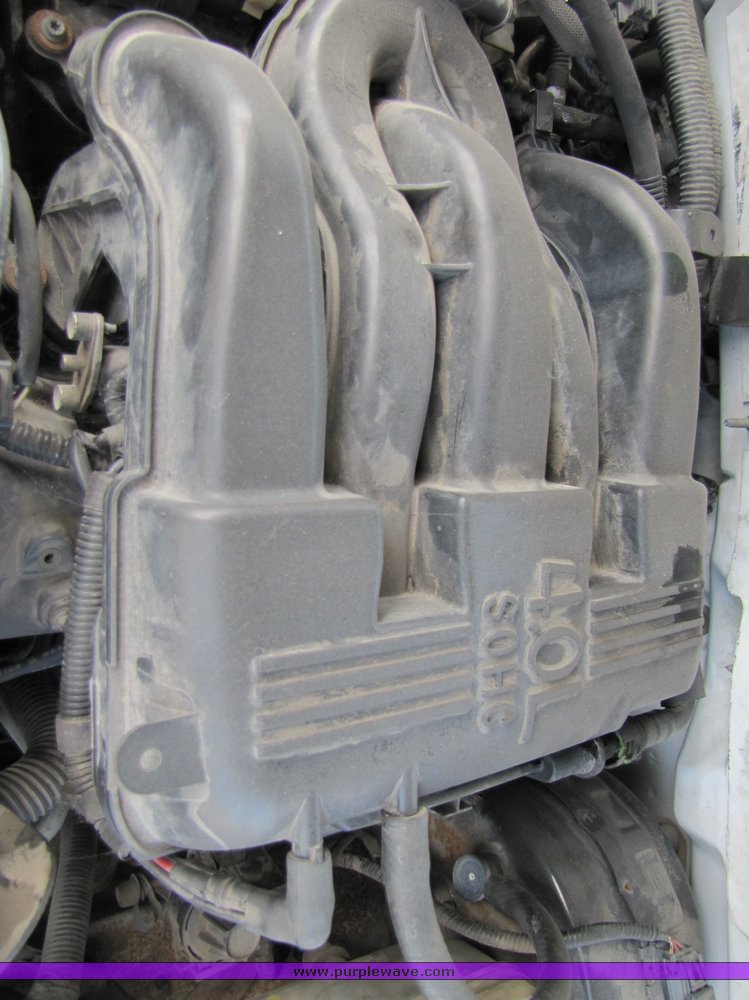 image for item 3134 2005 Ford Explorer