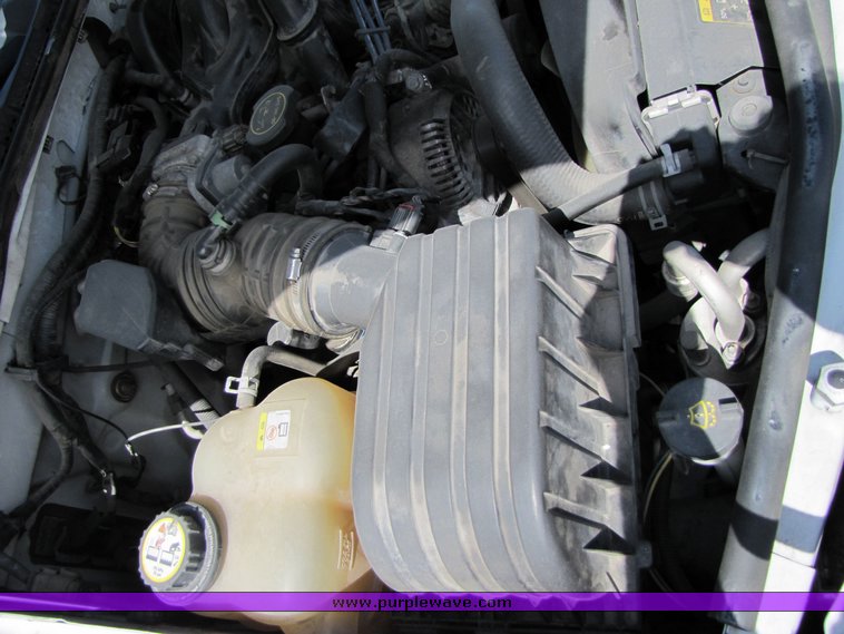 image for item 3134 2005 Ford Explorer