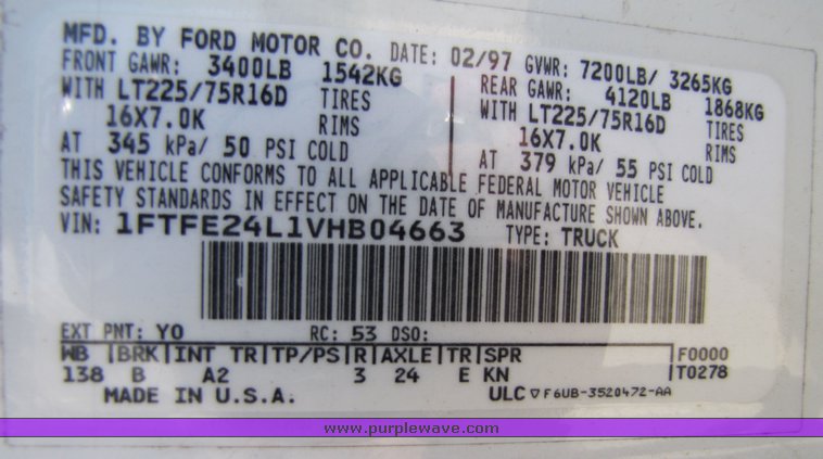 image for item 3137 1997 Ford Econoline E250 van