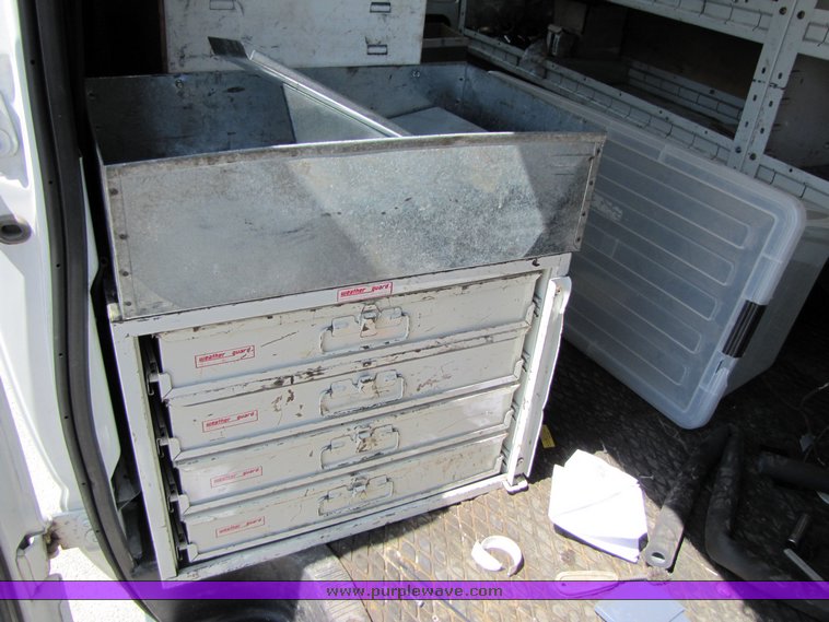 image for item 3137 1997 Ford Econoline E250 van